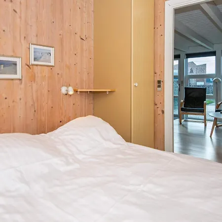 Lxxxi Holiday home