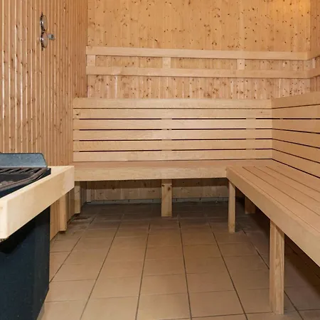 Holiday home Lxxxi *